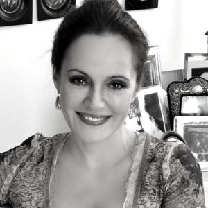 Paola Tonussi